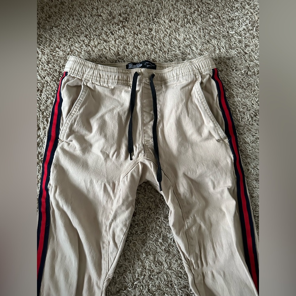 joggers - Picture 2 of 3